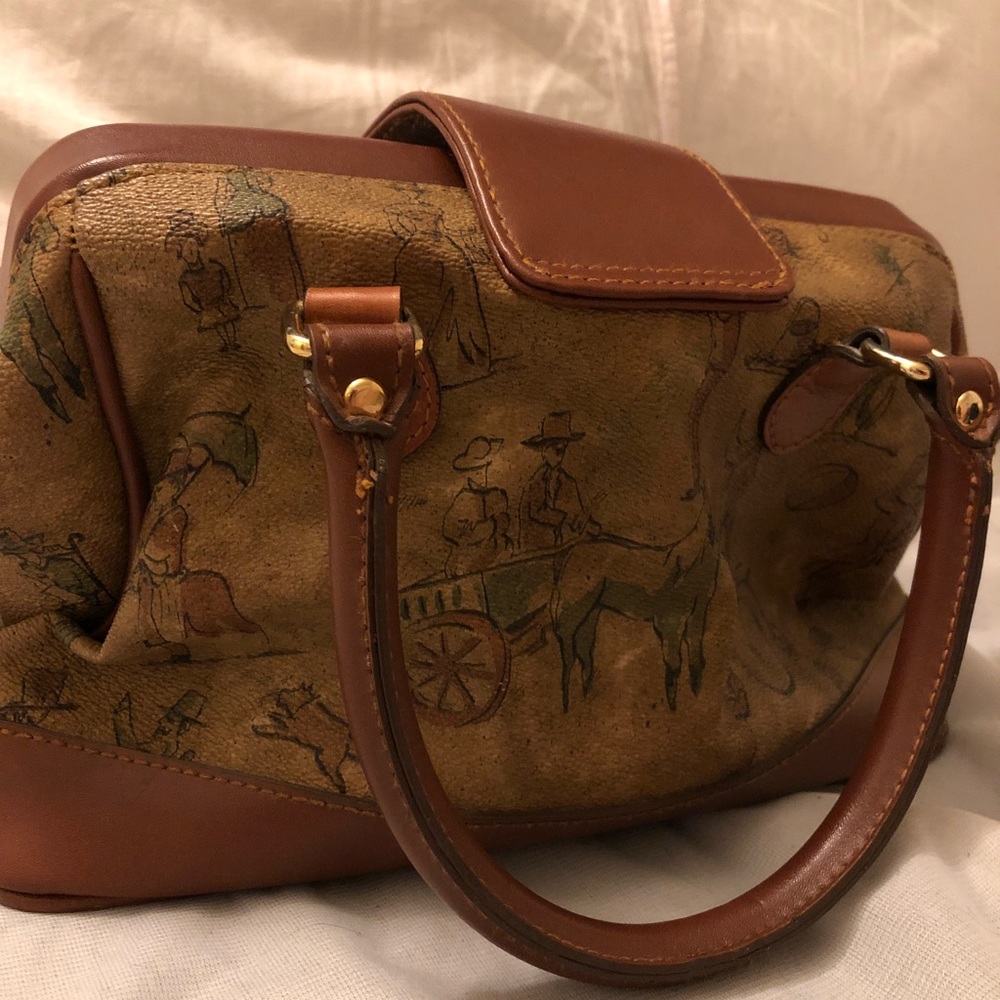 Vintage purse